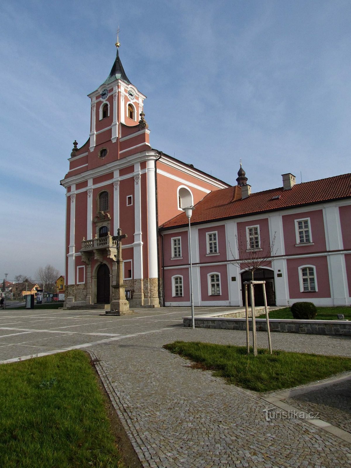 Mariánské náměstí a Zlín melletti Štípában