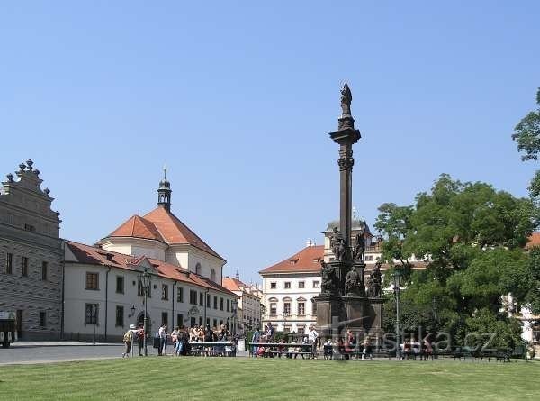 Colonne mariale de la peste