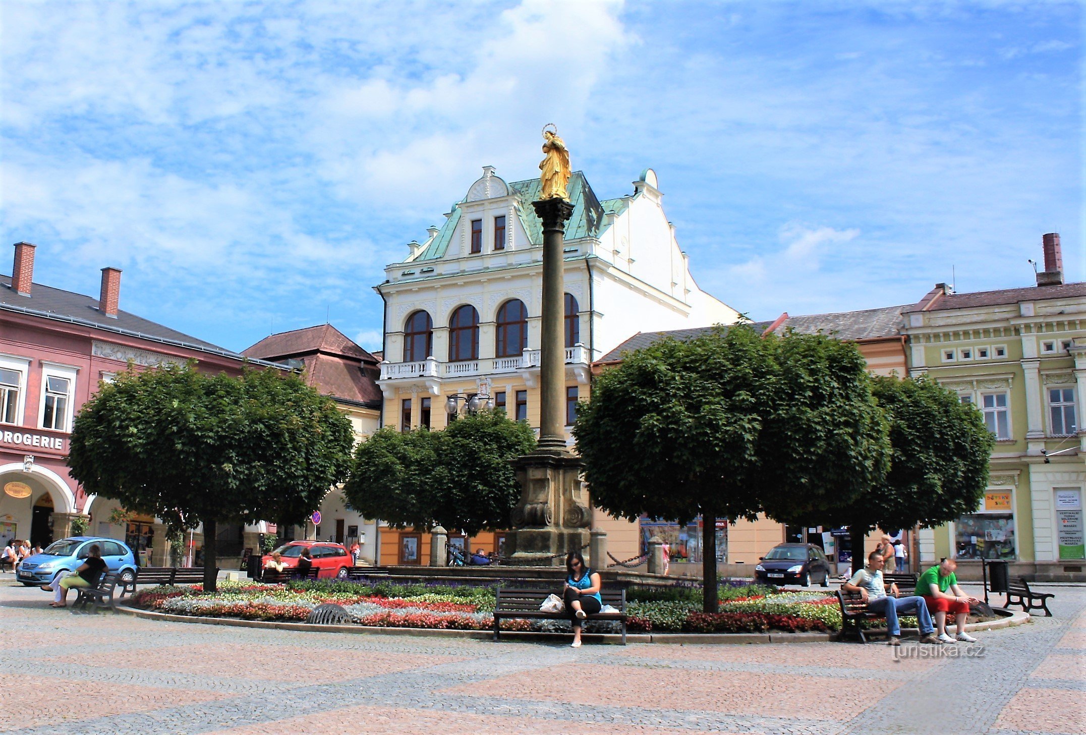 Colonne mariale sur Mírové náměstí