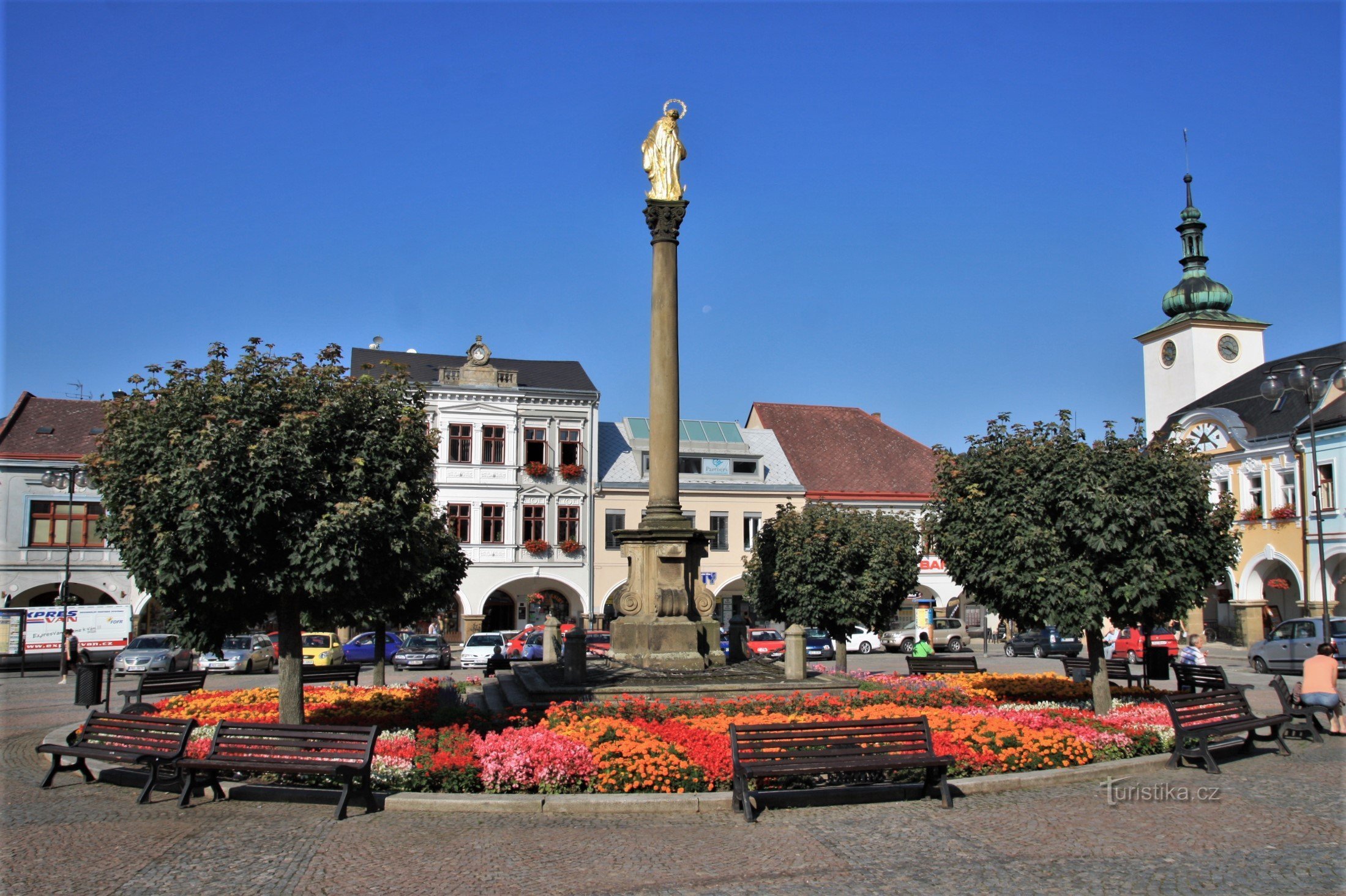Marijanski steber na Mírové náměstí