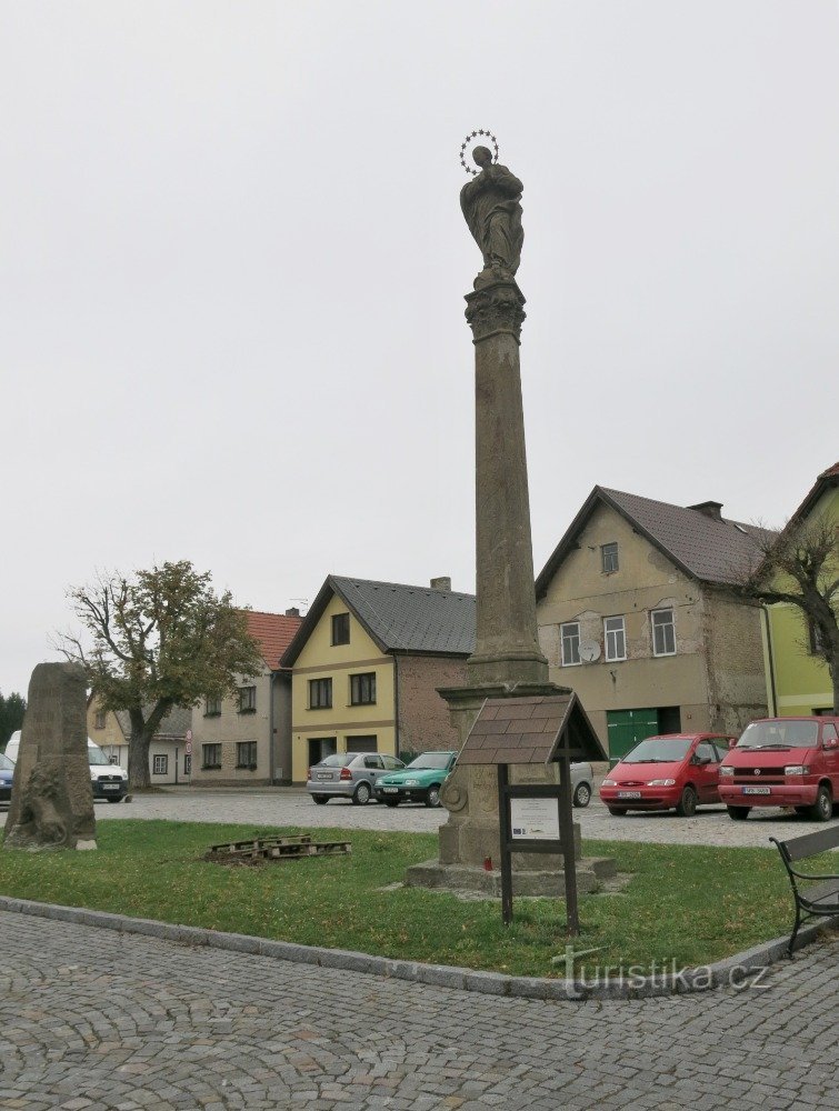 Marian column on the Square