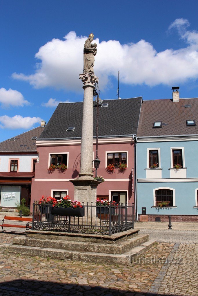 Marian Column on Old Square