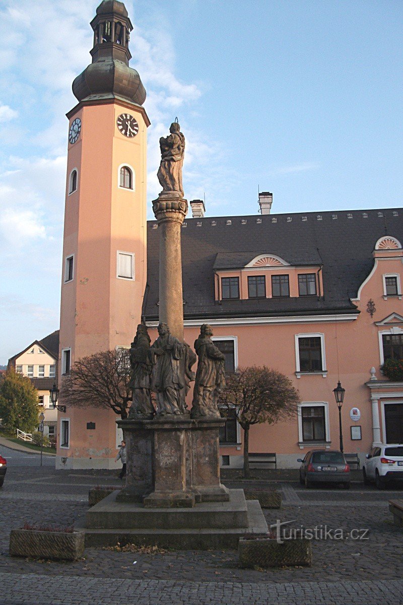 Cột Đức Mẹ ở Český Dub