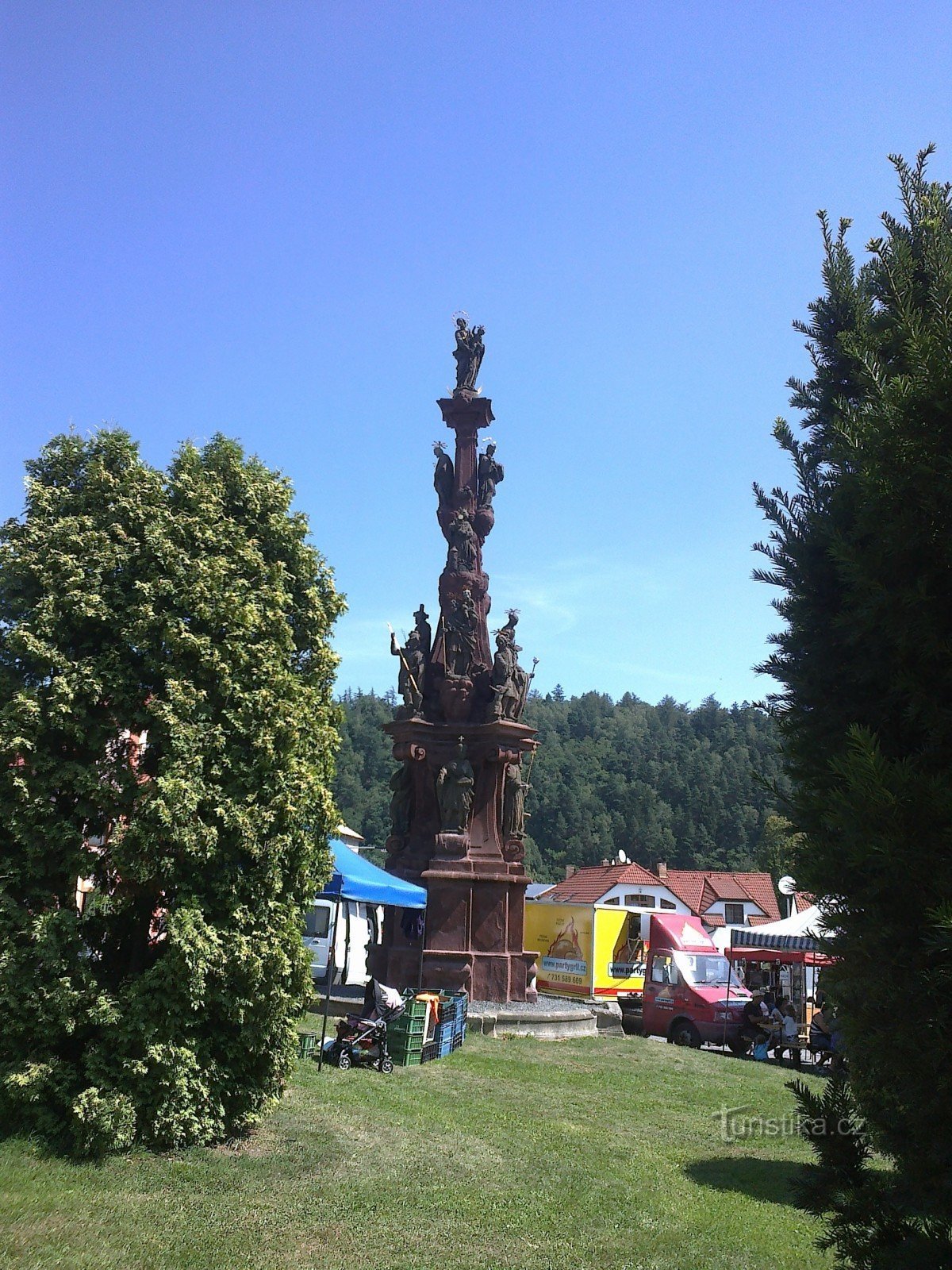 Colonne mariale à Kácov