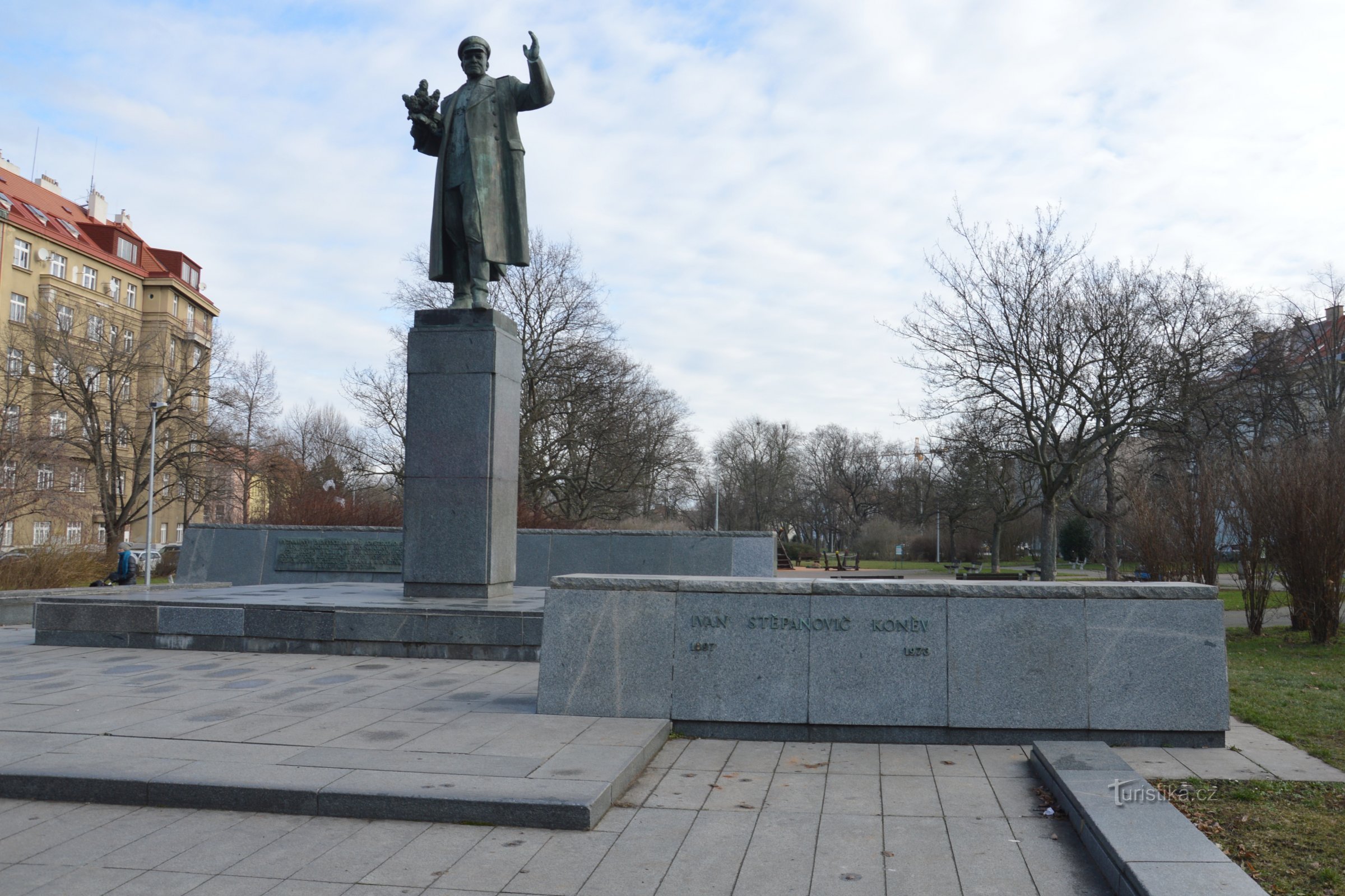 Marechal Koněv - o monumento de que se fala
