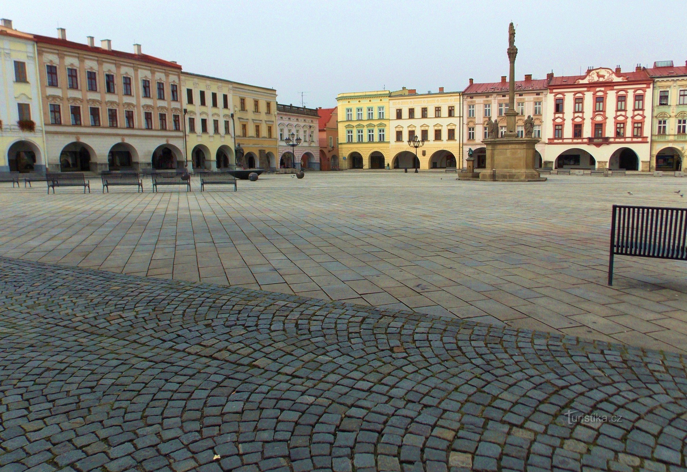 Masaryk-pladsen - historisk centrum i Nové Jičín