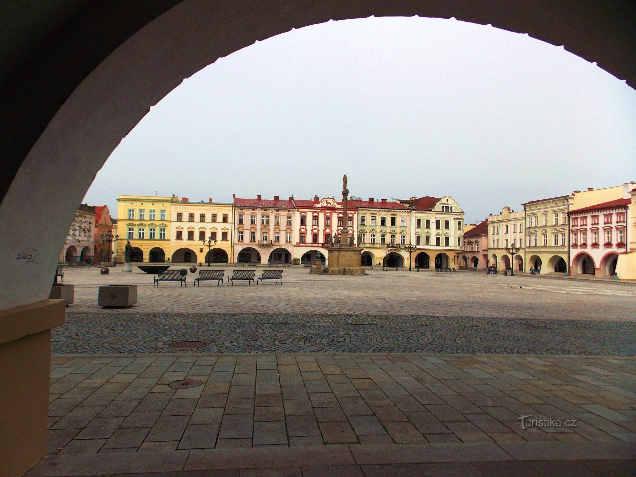 Masaryk-pladsen - historisk centrum i Nové Jičín