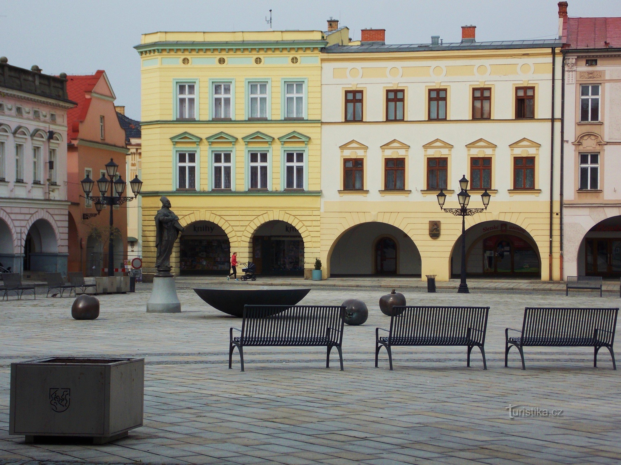 Masaryk-pladsen - historisk centrum i Nové Jičín