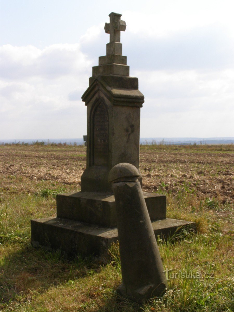 Máslojedy - 1866年の戦いの記念碑