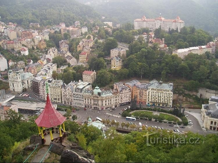 Glorieta Mayera: Pawilon widokowy z miejscami do siedzenia pod Skokiem Jelenia, z 1804 r.