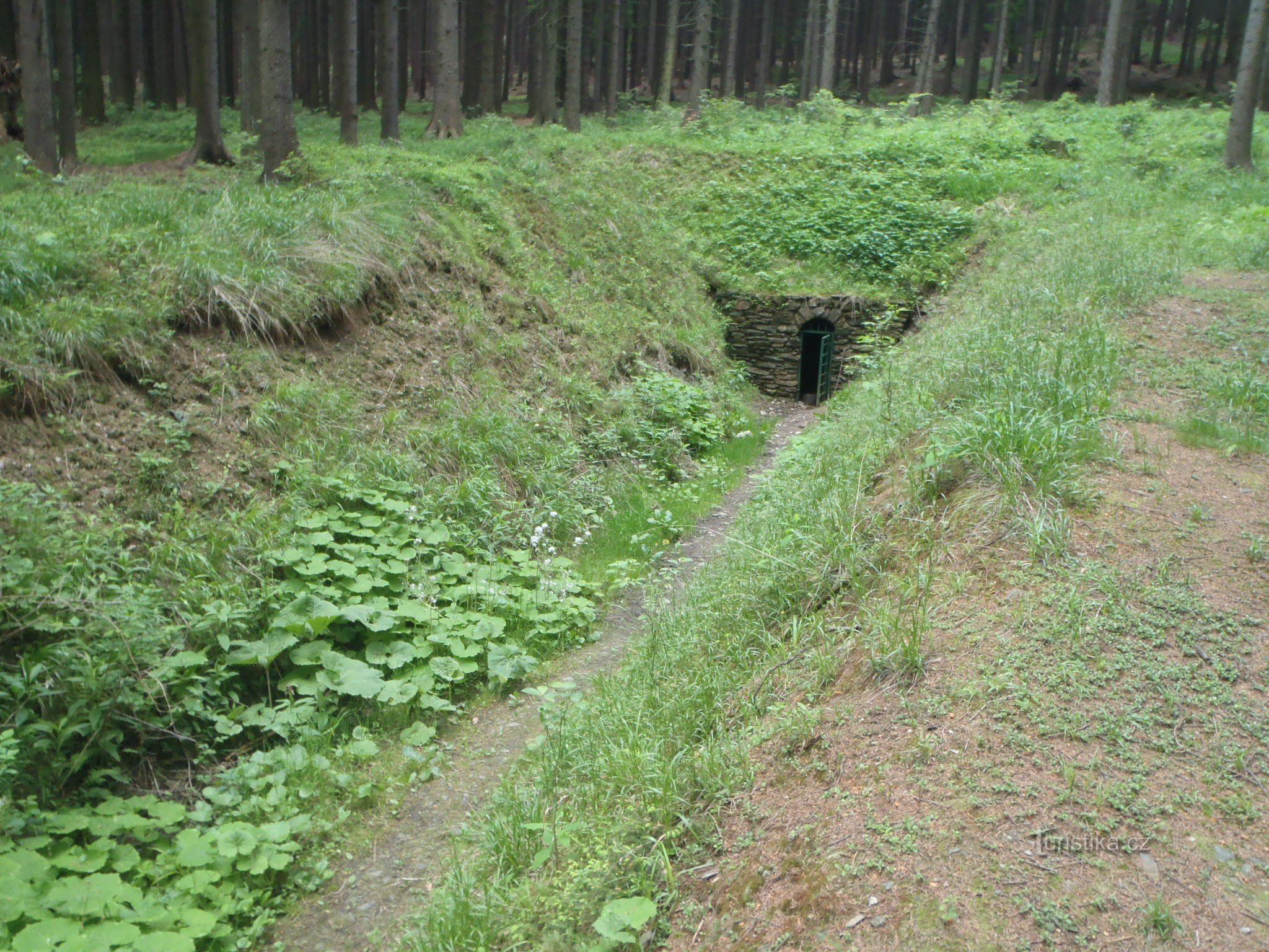 Koperen tunnel