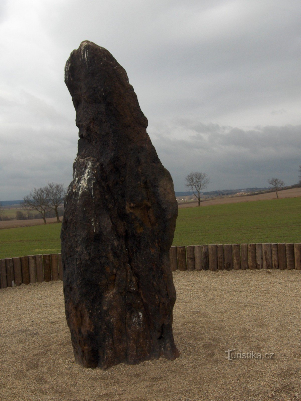 menhirs