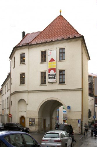 Měnín Gate