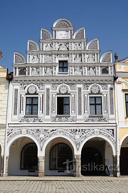 Rækkehus på Zachariáše z Hradec-pladsen
