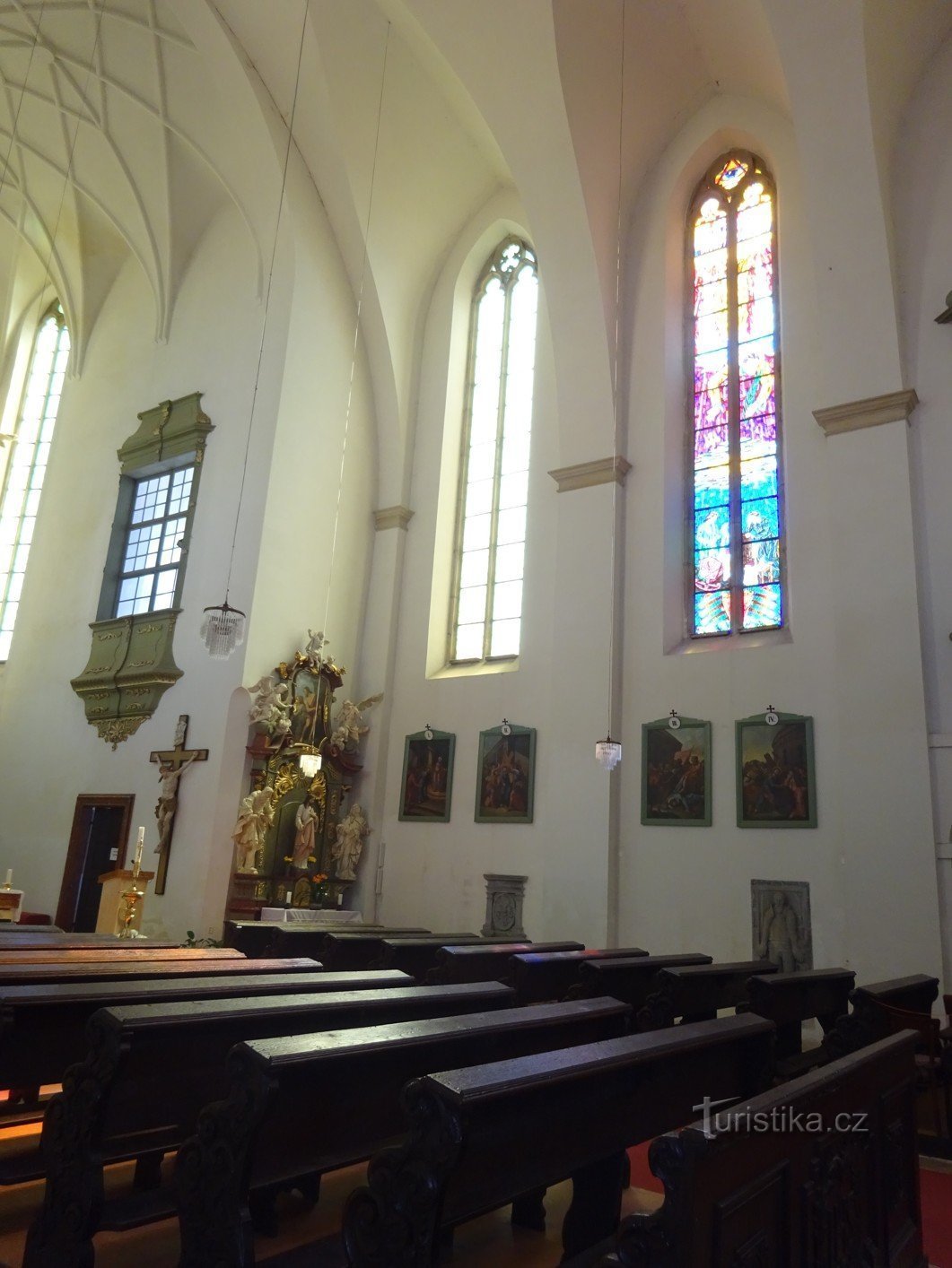 Byen Sobotka og dekanens kirke St. Mary Magdalene