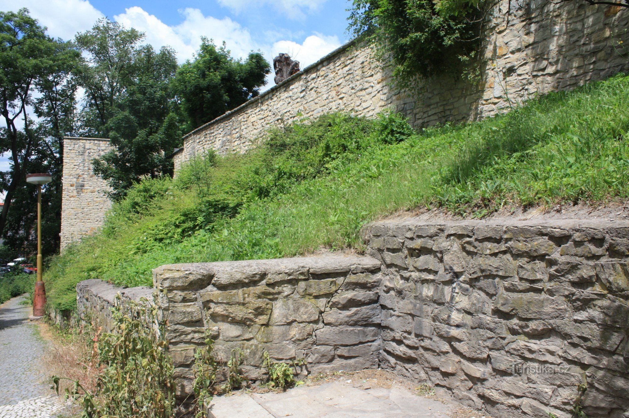 Les remparts de la ville