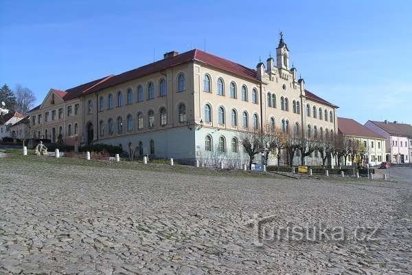 Městské muzeum a galerie -