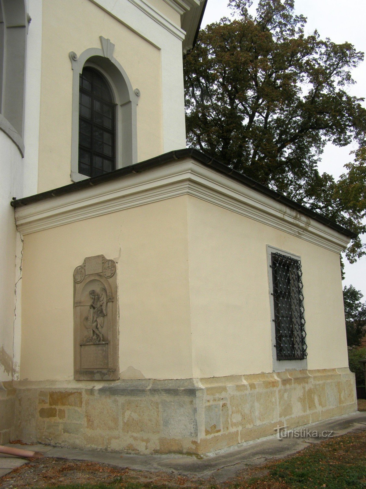 Metličany - kyrka