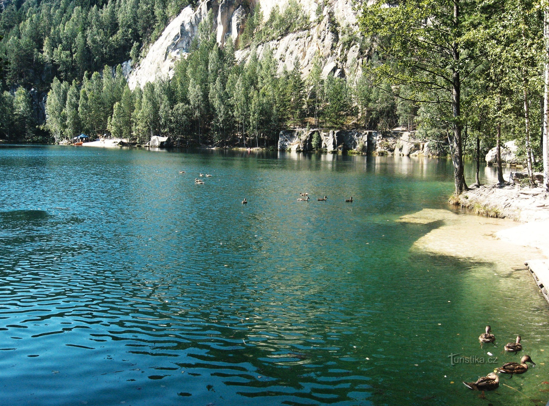 Parmi les rochers d'Adršpaš