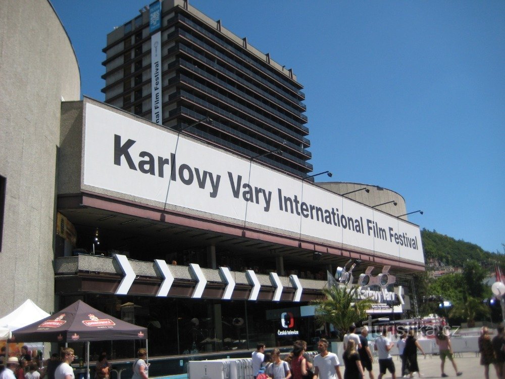Karlovy Varyn kansainvälinen elokuvafestivaali 2018 (1)