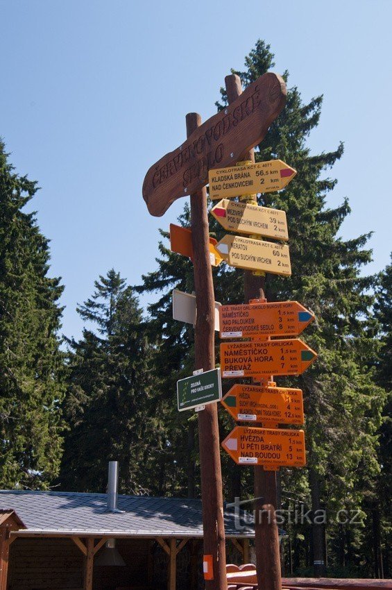 Mezistanice na Červenovodském sedle