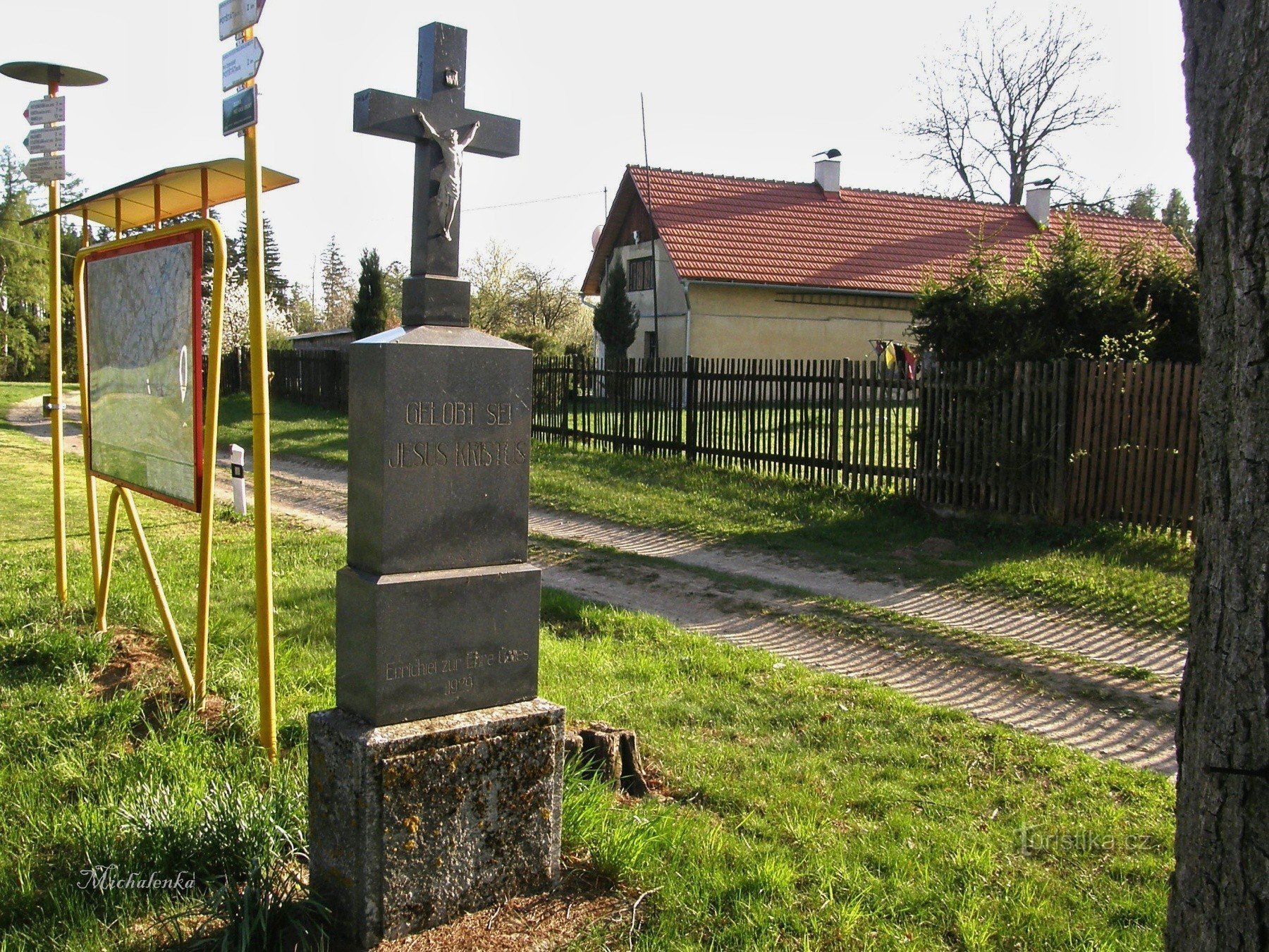 Michalenka-kříž