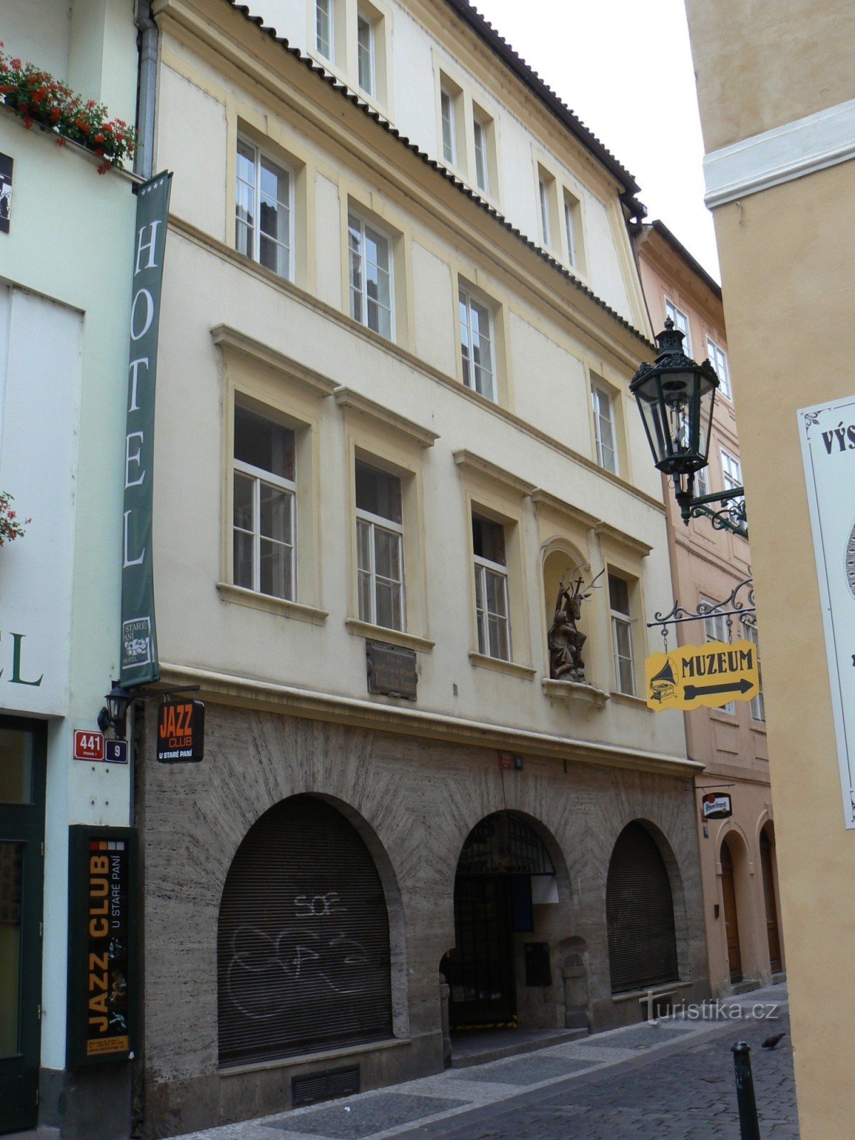 Michalská č.11