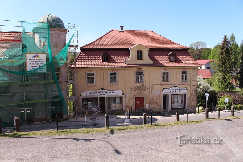 Mikulášovice, Casa Imperială