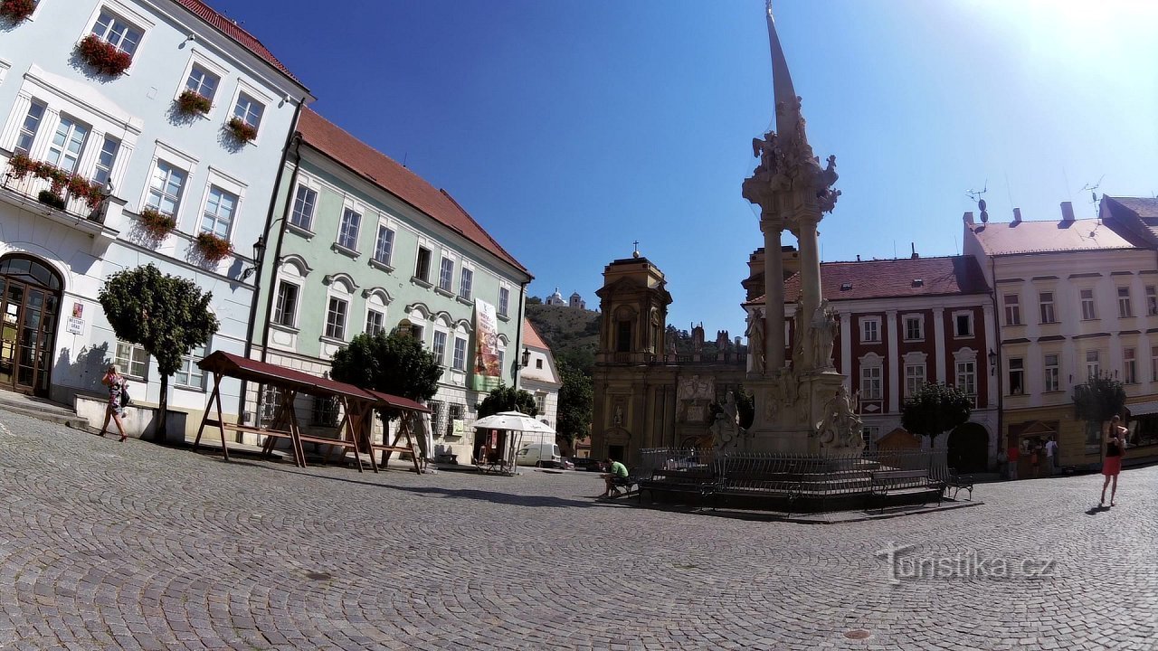 Mikulov – a walk from the historic square via Svatý kopeček