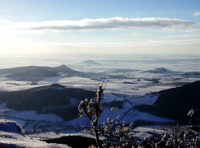 Milešovka - der höchste Berg im Böhmischen Mittelgebirge