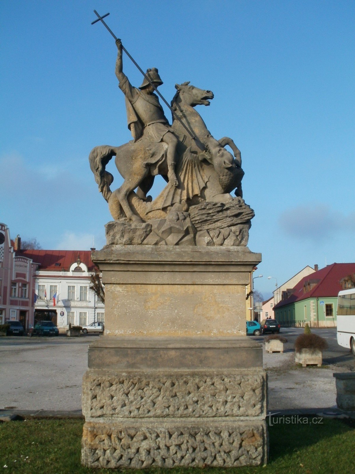 Miletín - monumento de St. Jorge