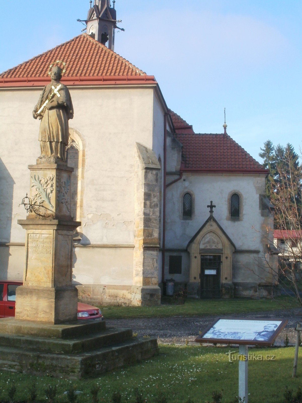 Miletín - bức tượng của St. Jan Nepomucký