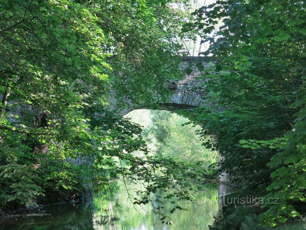 Milevsko - stone bridge