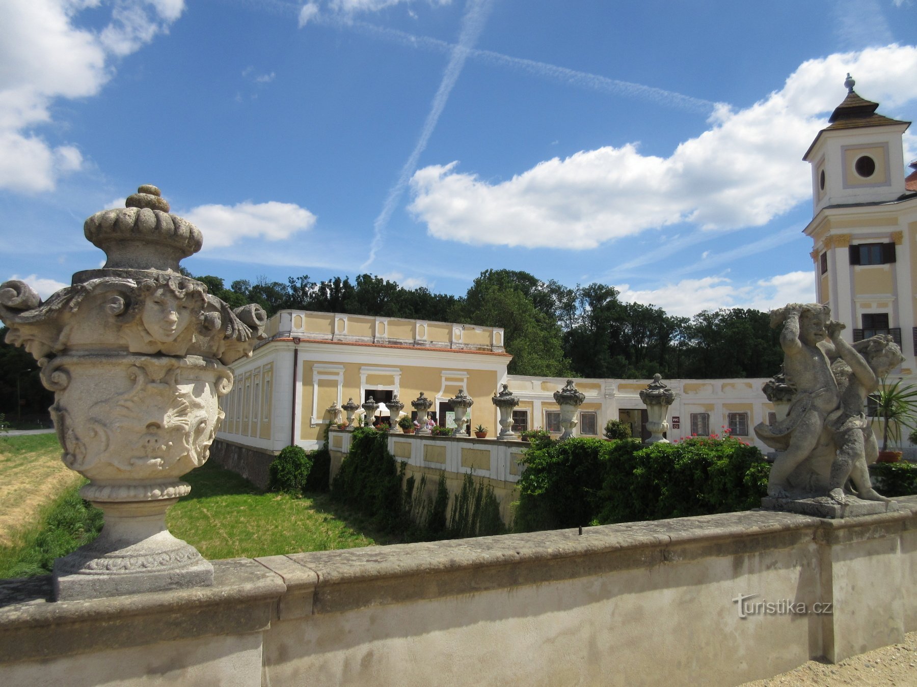 Milotice - castello statale e la sua storia