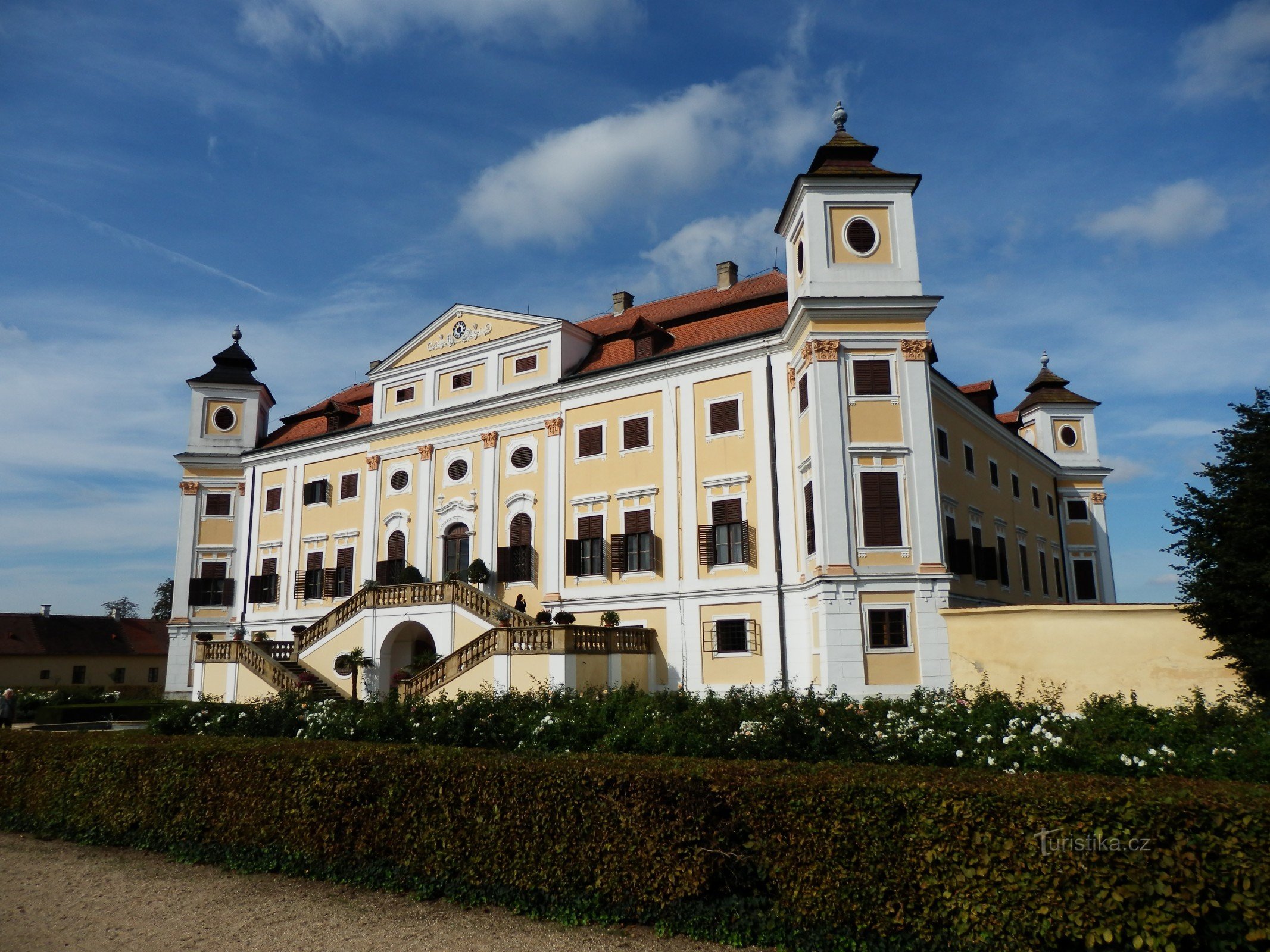 Milotice-slott, inledande foto