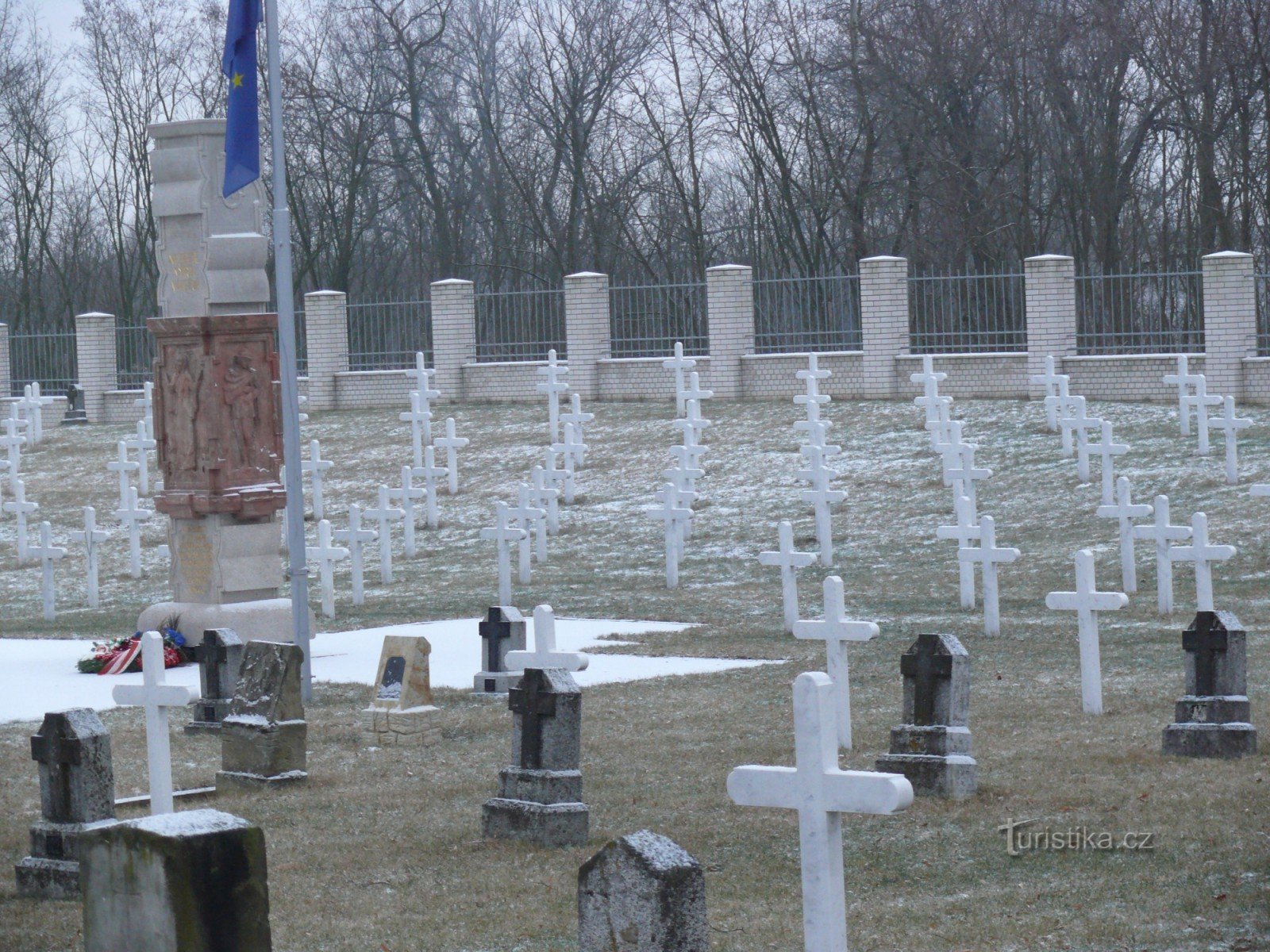Milovice - Internationaler Soldatenfriedhof
