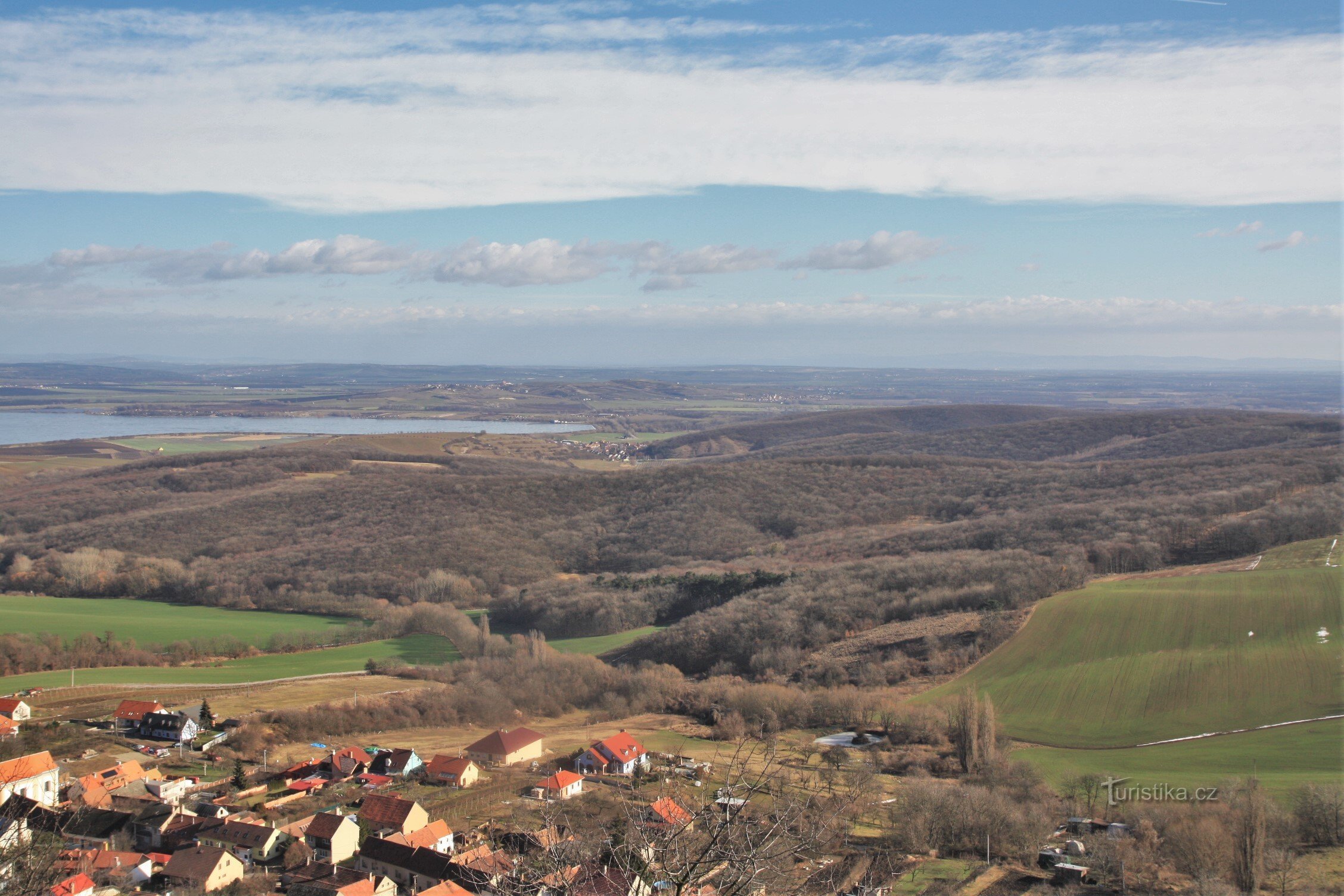Milovický-Wald - Blick auf den nördlichen Teil des Waldkomplexes von Stolova Hora