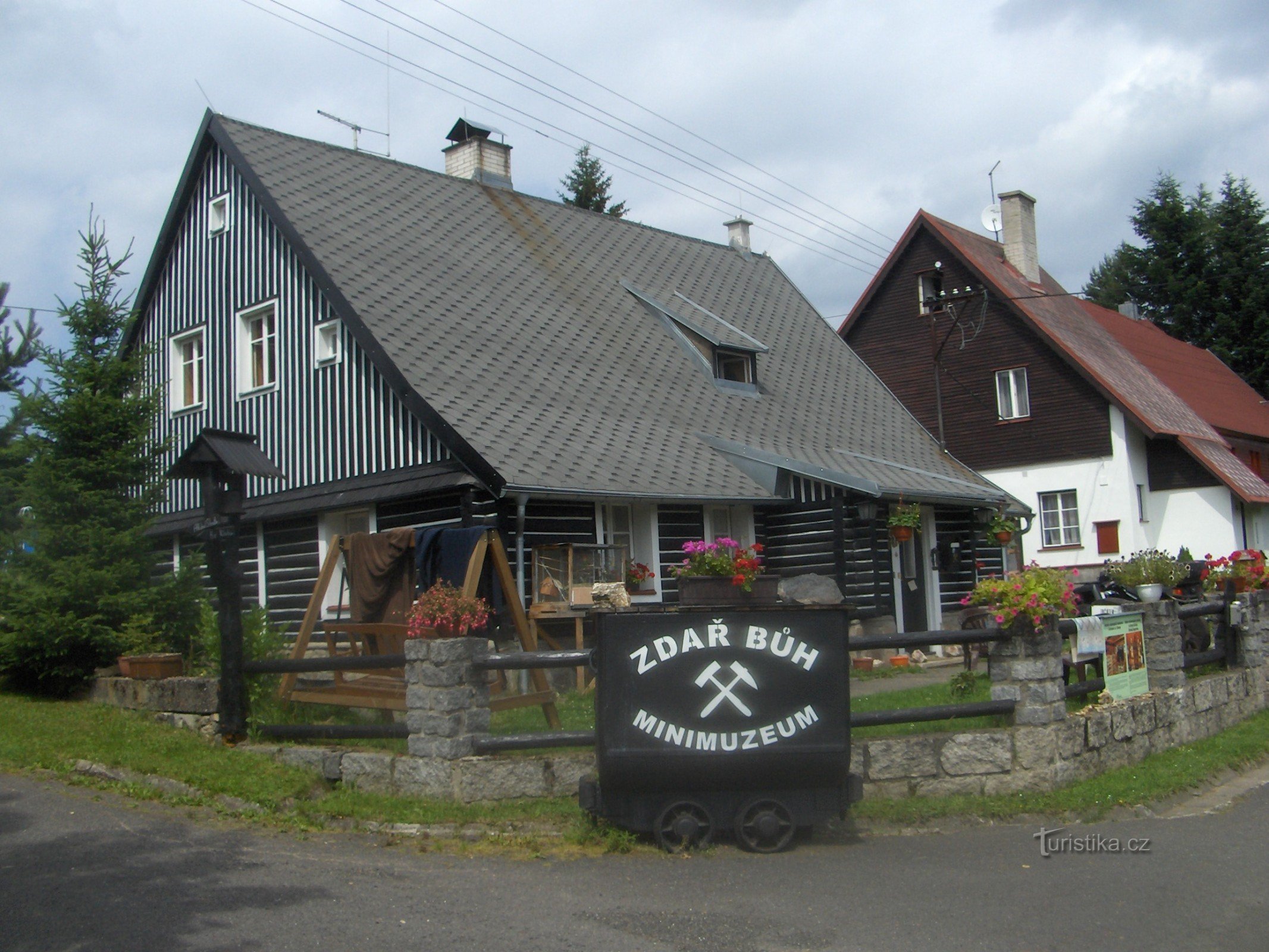 Minimuseu da Mineração.