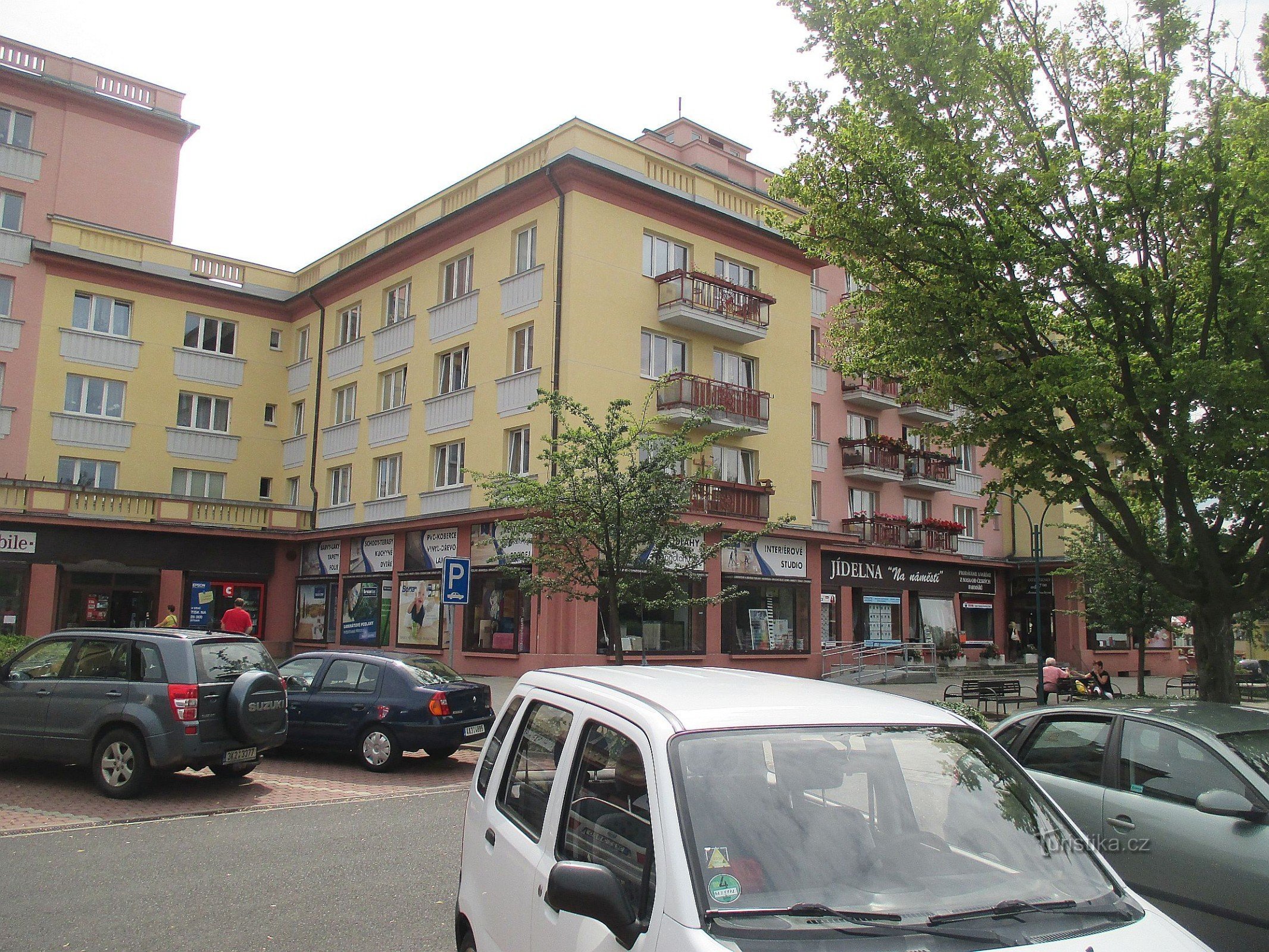 Plaza de la paz en Ostrov