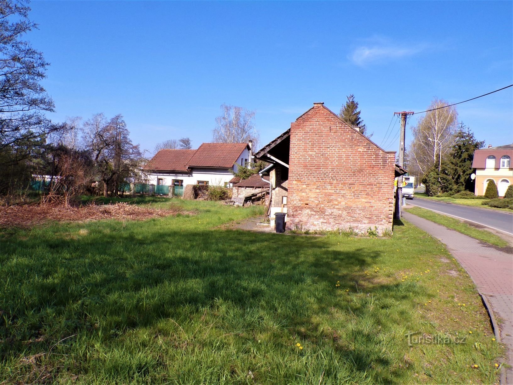 The place after the demolished mill (Staré Nechanice, 30.4.2021/XNUMX/XNUMX)