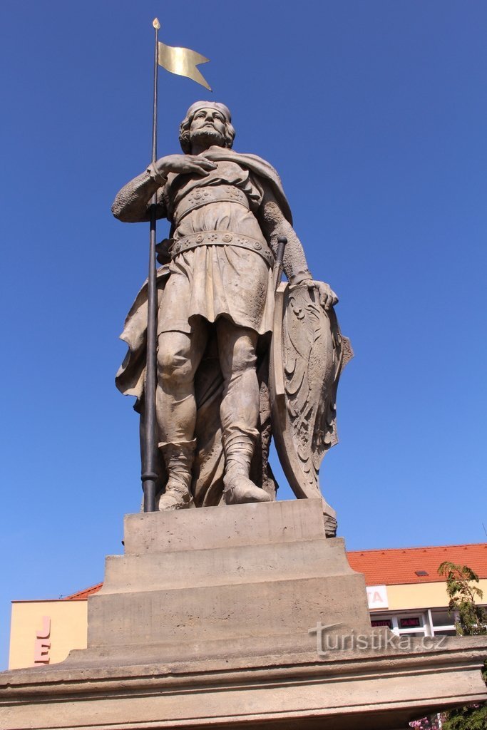 Mladá Vožice, statue af St. Wenceslas