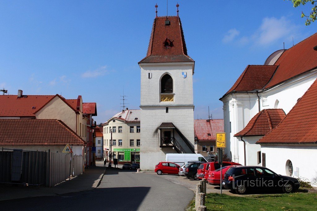 Mladá Vožice, klokkentoren