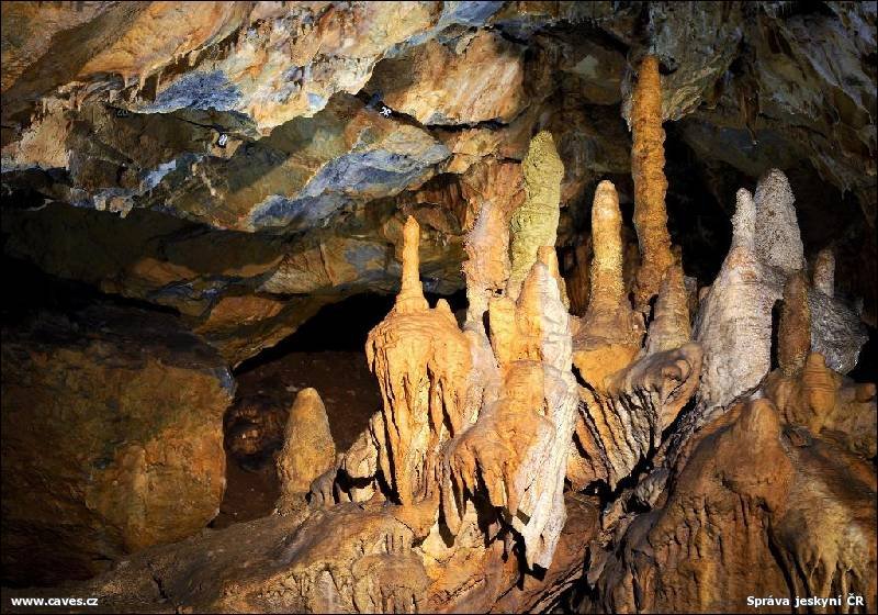 Grottes de Mladečské