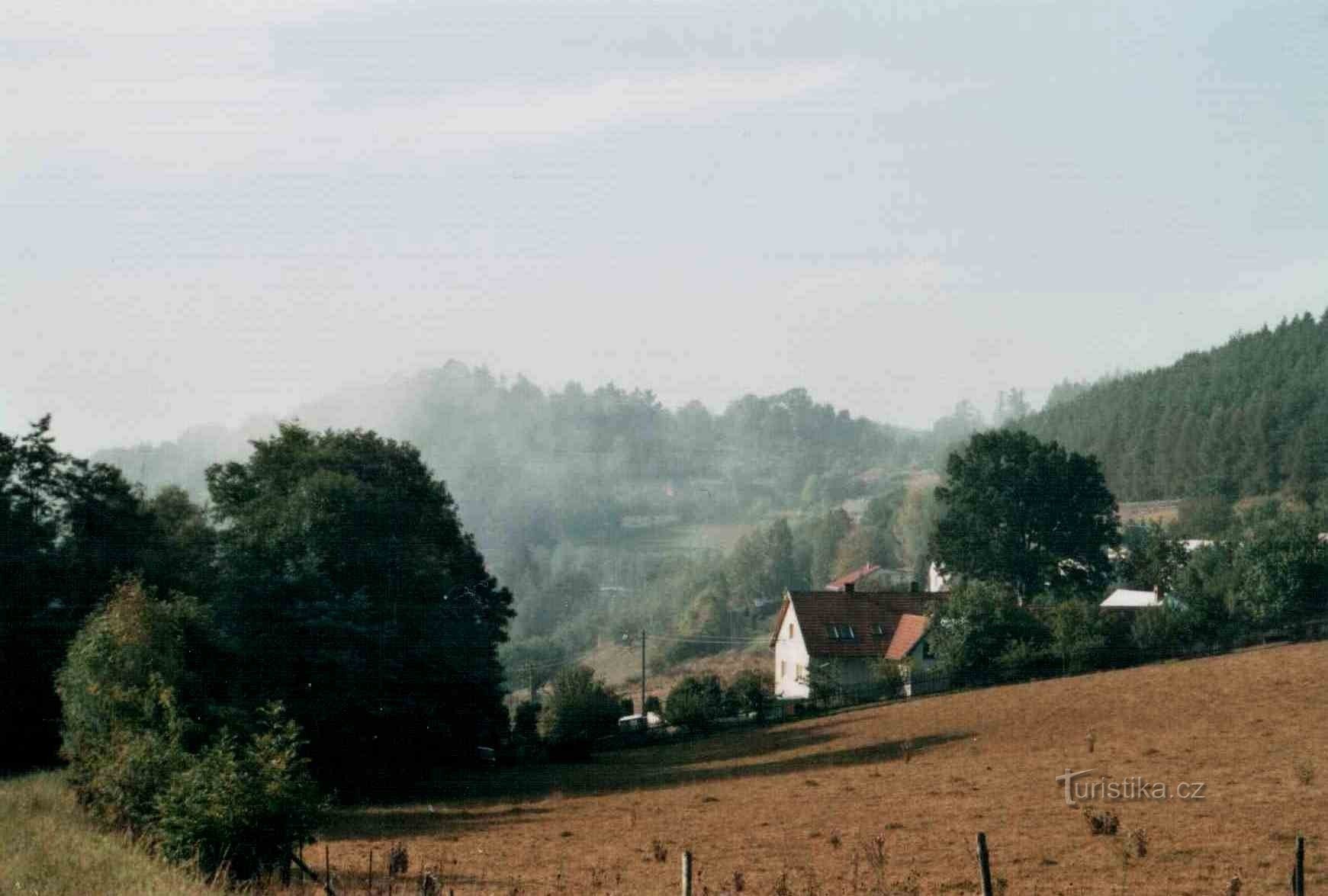 tåge over Vltava-floden