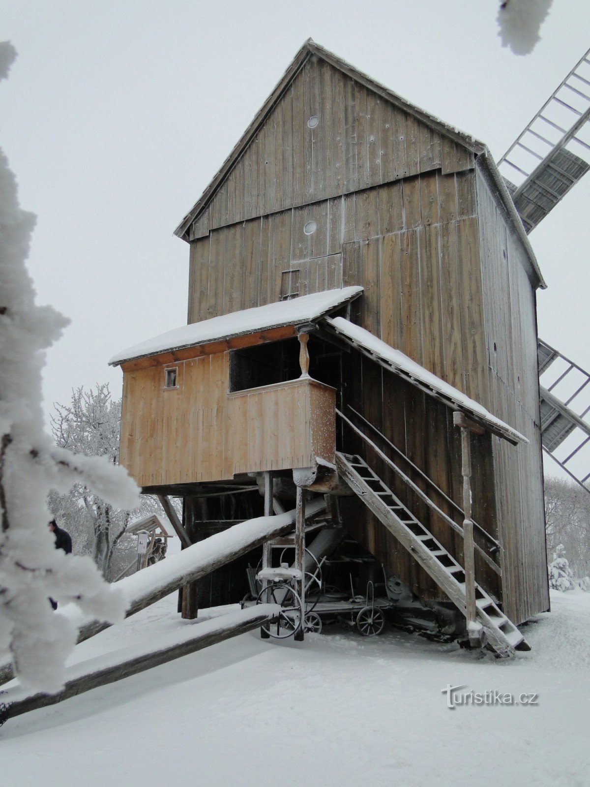 Partutovice 磨坊在冬天