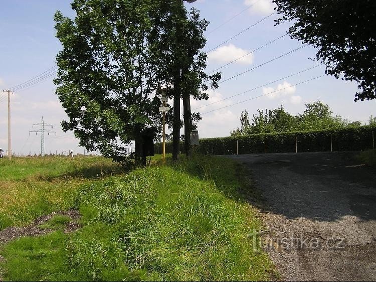 Mlzáky - Kapelle: Mlzáky - Kapelle - Blick aus Richtung Řepistě