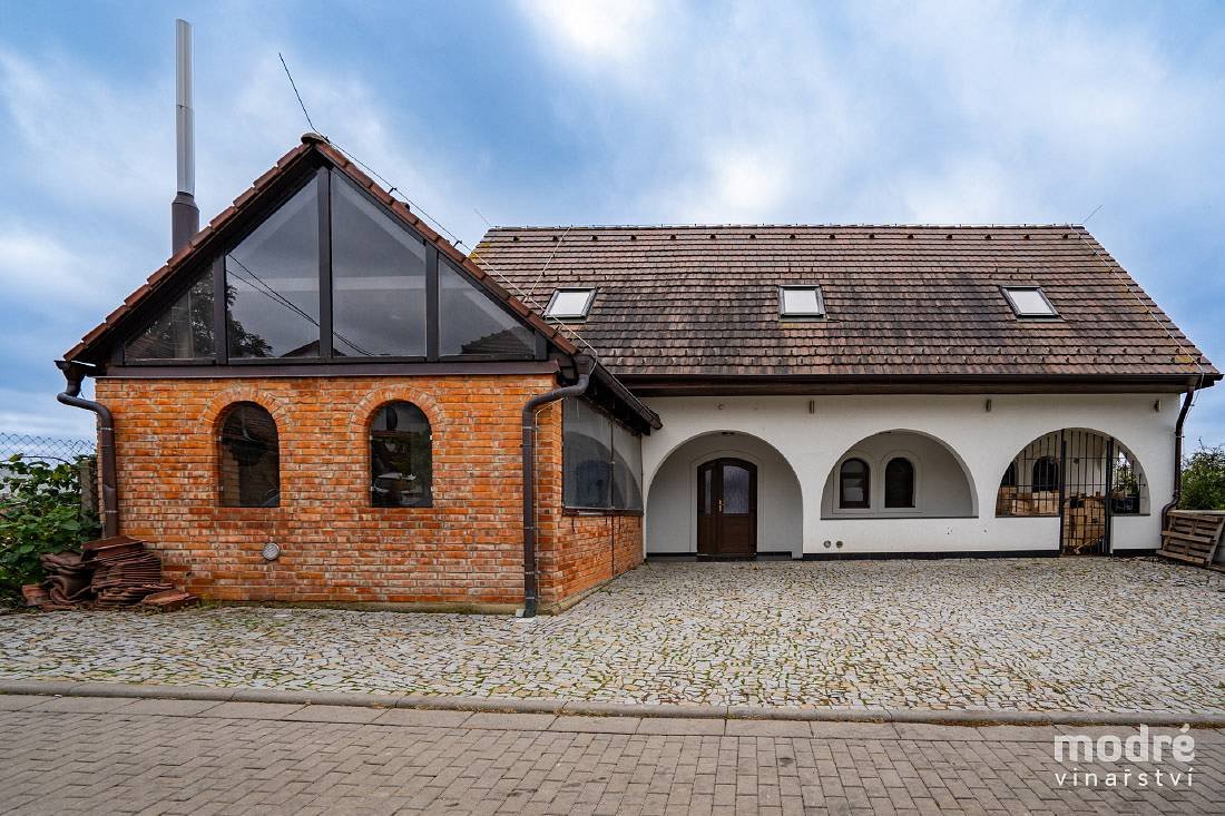 Modré vinařství, penzion