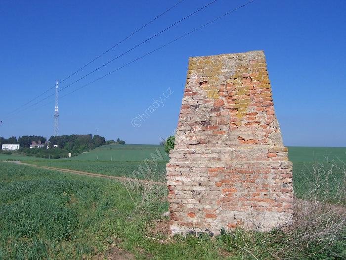Mohyla císařů Předina