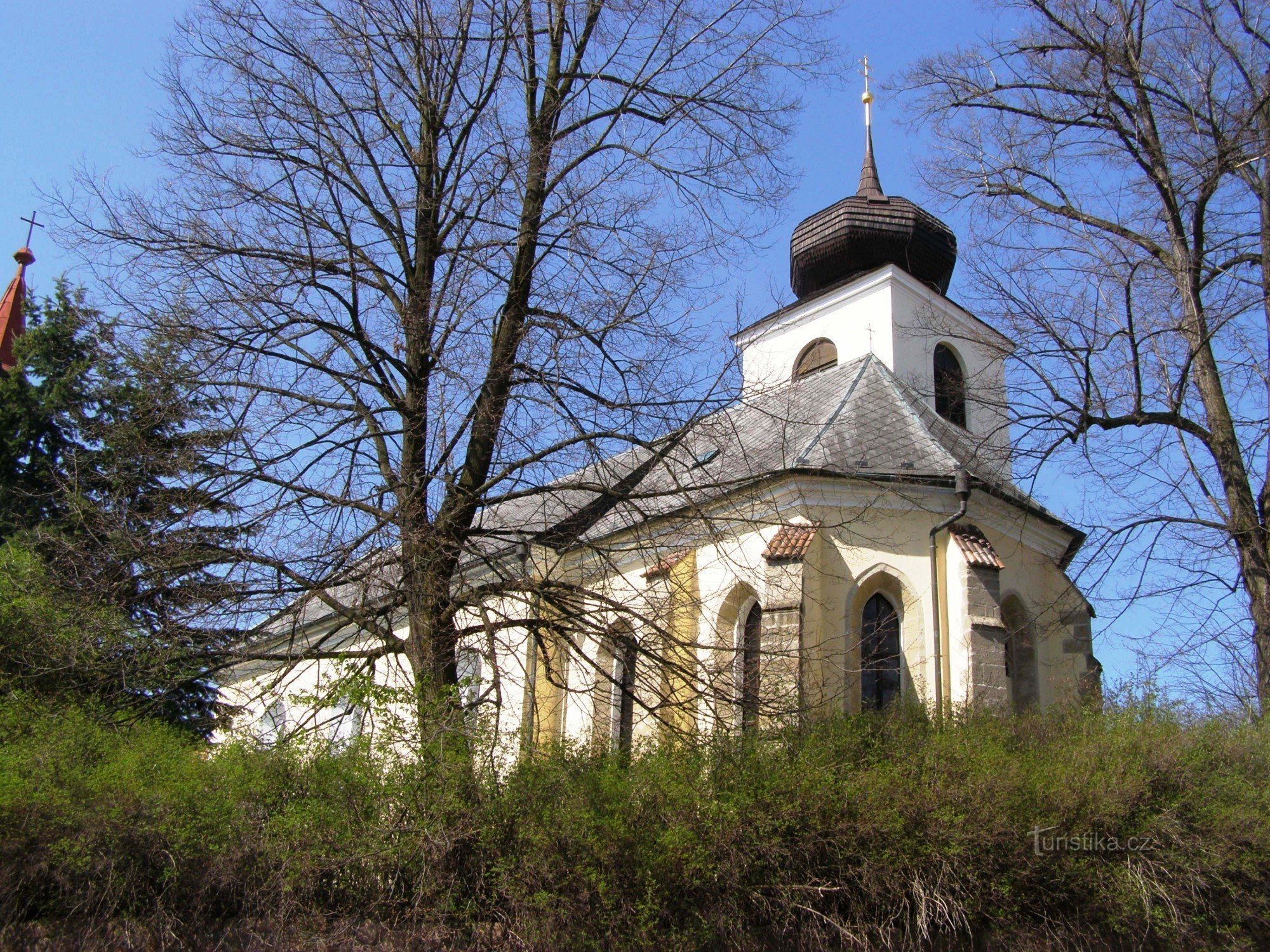 Morašice - Kirche St. Peter und Paul