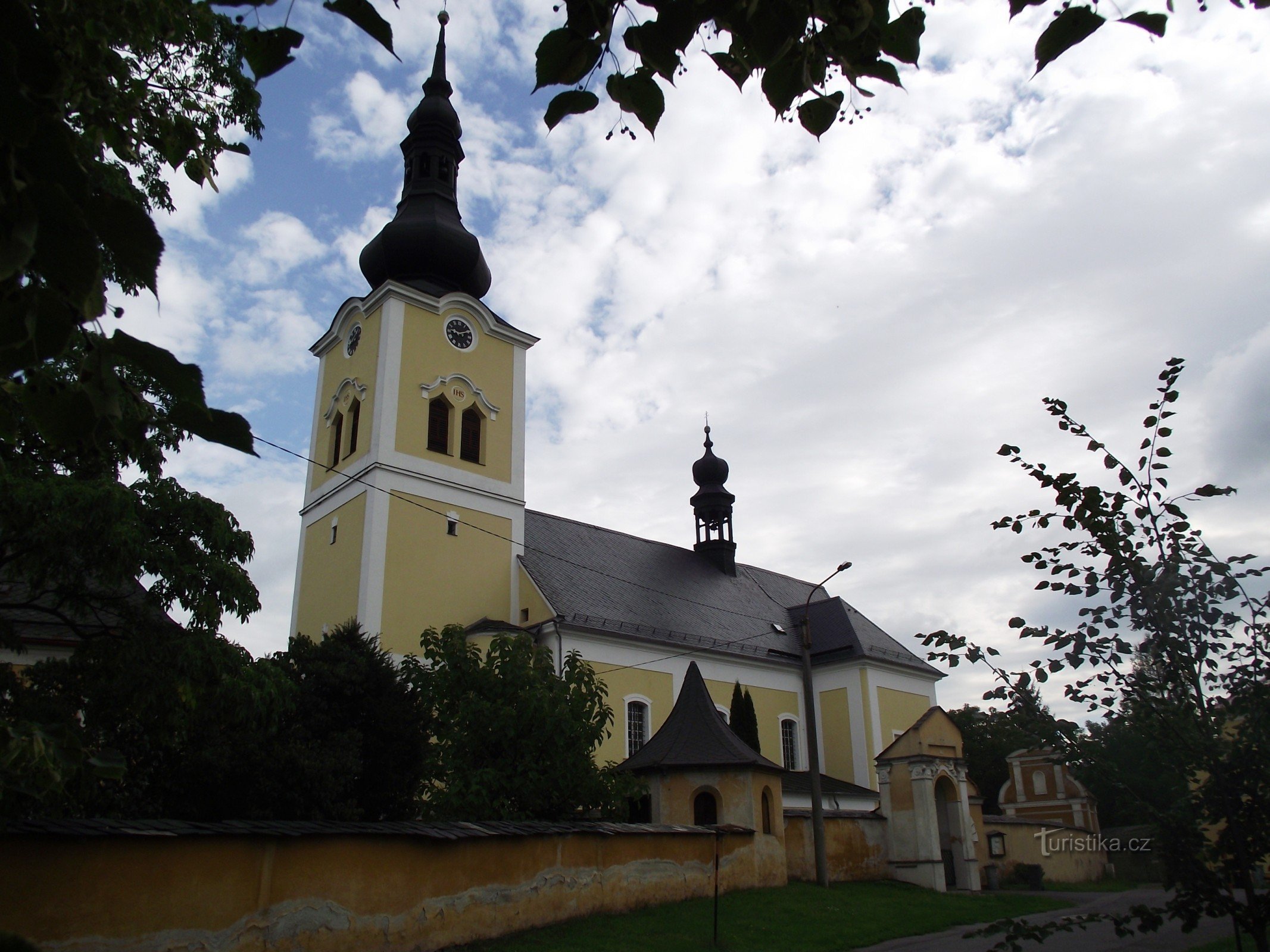 Moravičany - kostel sv. Jiří